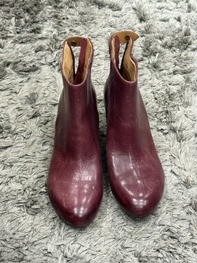 Comfortiva Alandra Back Zipper Ankle Booties